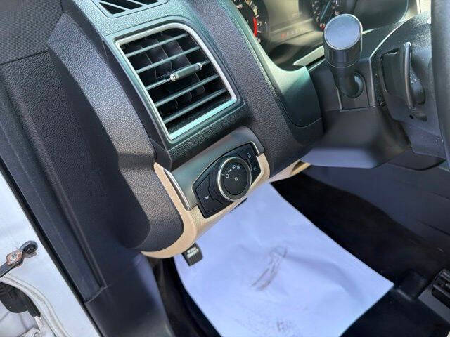 2016 Ford Explorer