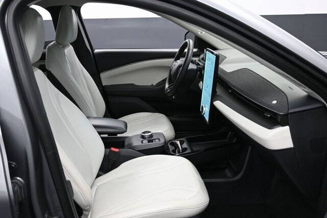 2021 Ford Mustang Mach-E Premium