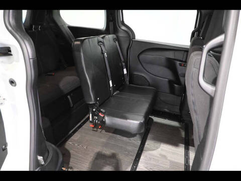 2024 Chrysler Pacifica Touring