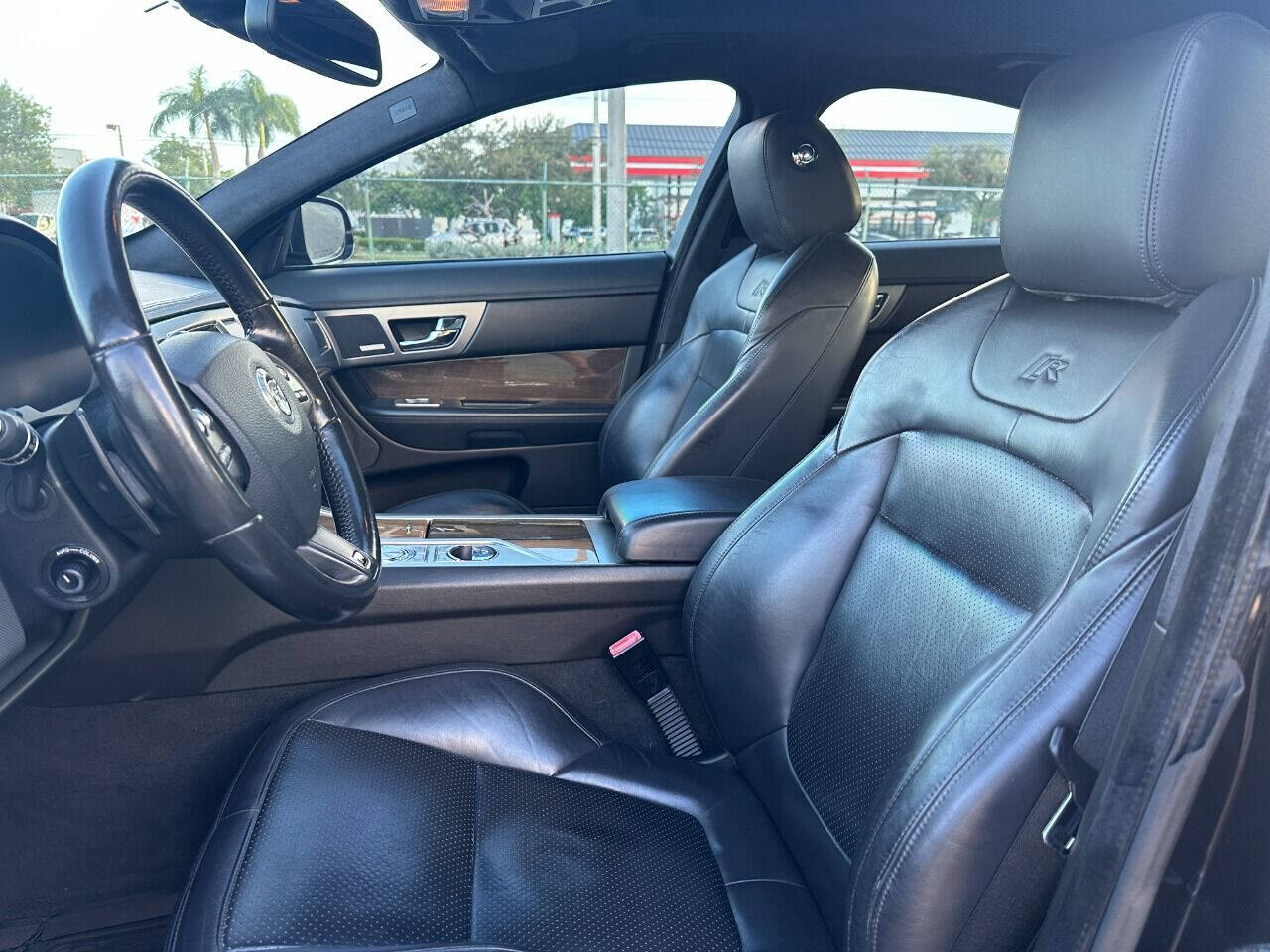 2011 Jaguar XF  - $13,900