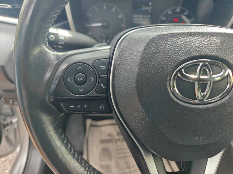 2024 Toyota Corolla Hatchback SE
