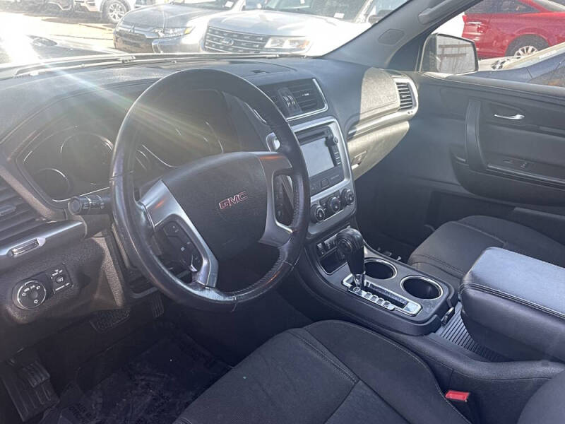 2015 GMC Acadia SLE-2