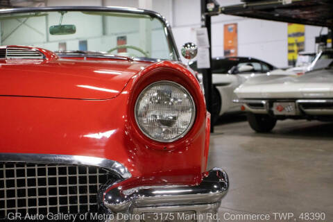 1957 Ford Thunderbird