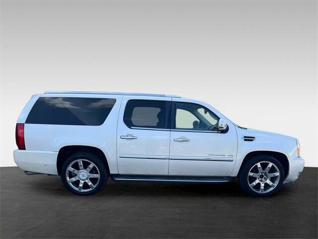 2011 Cadillac Escalade ESV Luxury