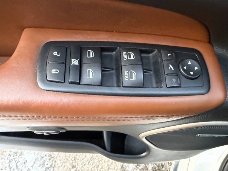 2017 Jeep Grand Cherokee Summit