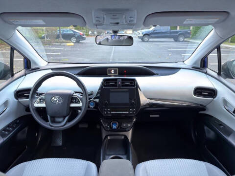 2016 Toyota Prius Two