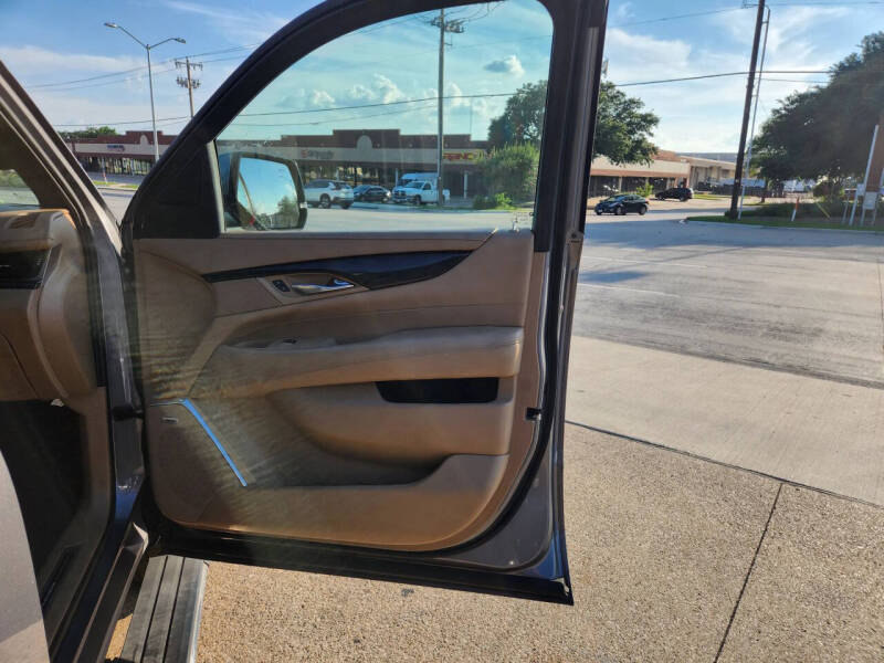 2020 Cadillac Escalade ESV Platinum