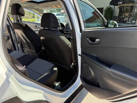 2021 Hyundai Kona SEL Plus