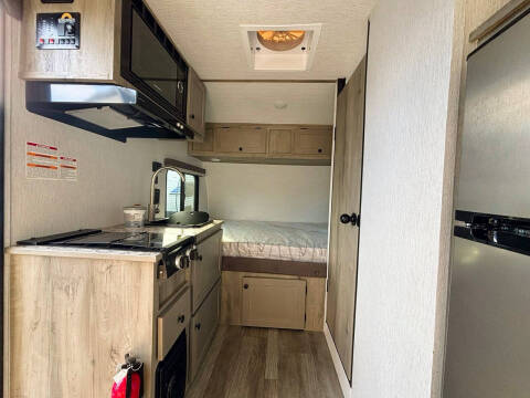 2026 Sunset Park RV Sunray