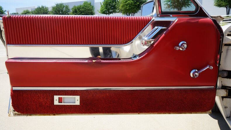 1965 Ford Thunderbird