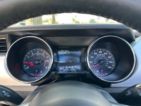 2017 Ford Mustang EcoBoost Premium