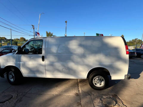 2017 Chevrolet Express 2500