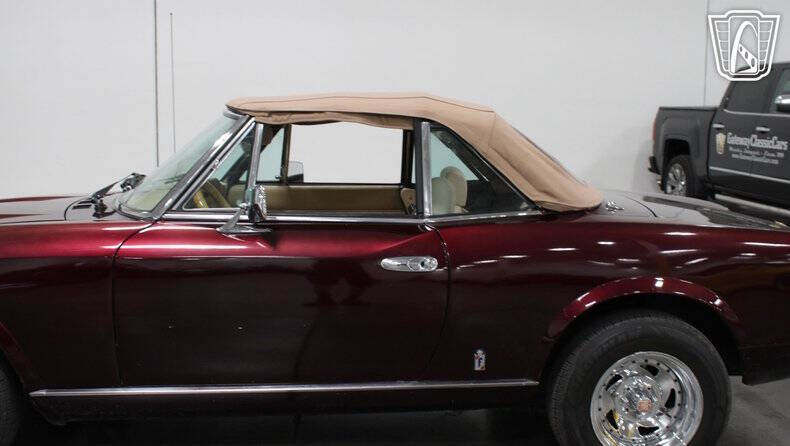 1982 FIAT 2000 Spider