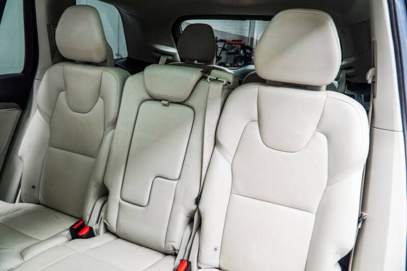 2023 Volvo XC90 B6 Plus Bright Theme 7P