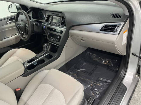 2016 Hyundai Sonata Hybrid SE