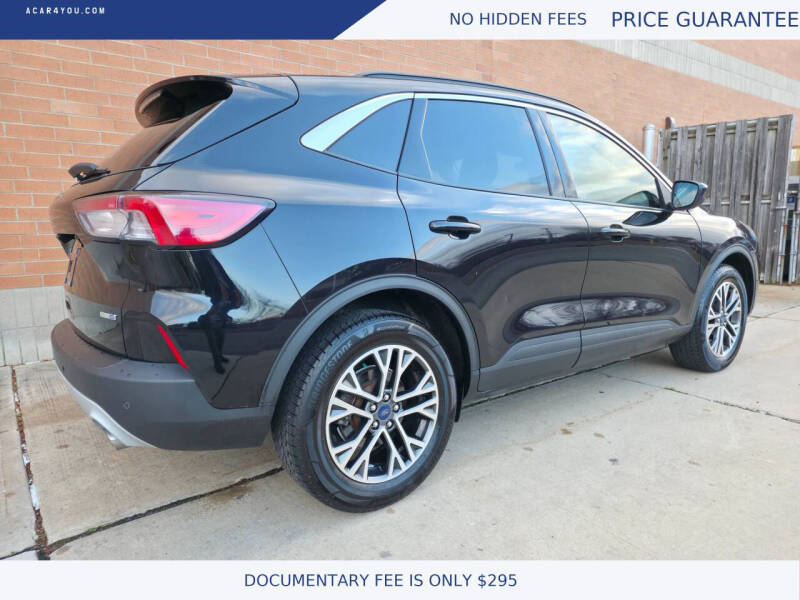 2020 Ford Escape SEL