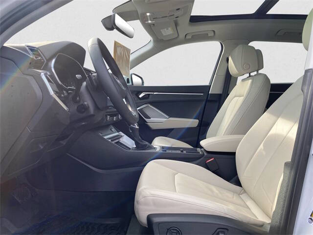 2025 Audi Q3 quattro S line Prem Plus 45 TFSI