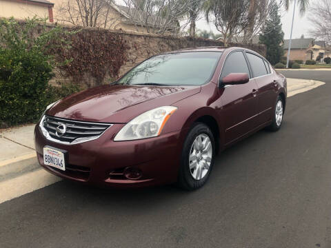 2012 Nissan Altima for sale at PERRYDEAN AERO in Sanger CA