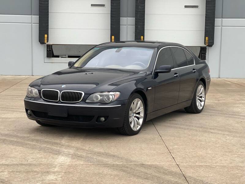 2008 BMW 7 Series for sale at Clutch Motors in Lake Bluff IL