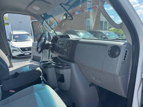 2012 Ford E-Series E-250