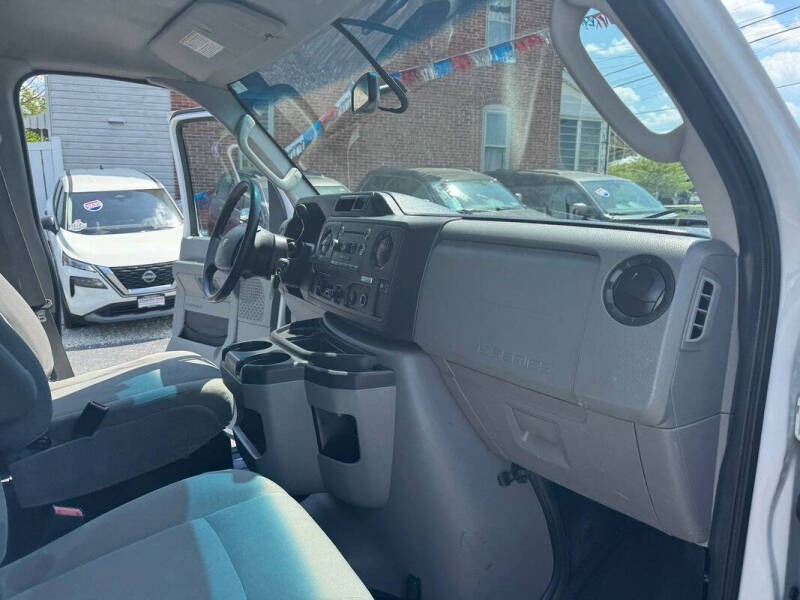 2012 Ford E-Series E-250