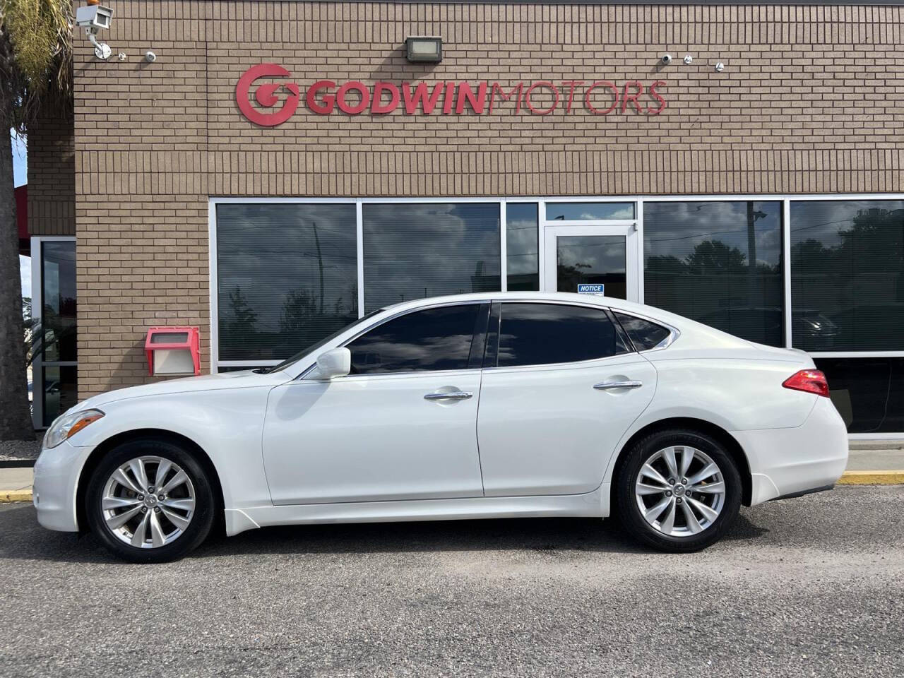 2011 INFINITI M37 for sale at Godwin Motors Inc in Columbia, SC