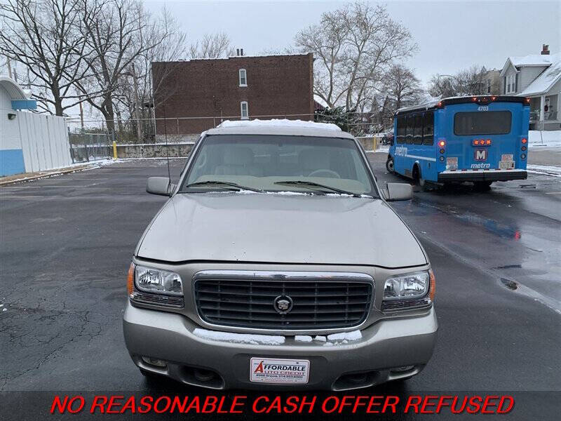 2000 Cadillac Escalade