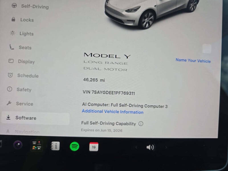 2023 Tesla Model Y Long Range