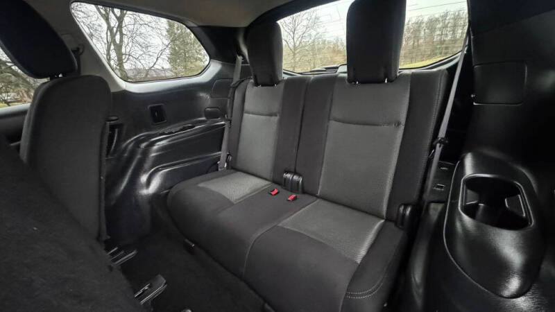 2018 Nissan Pathfinder S