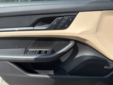 2024 Porsche Taycan 4S