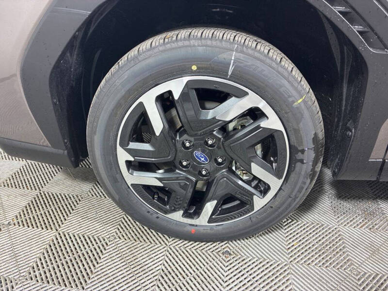 2025 Subaru Forester Premium Hybrid