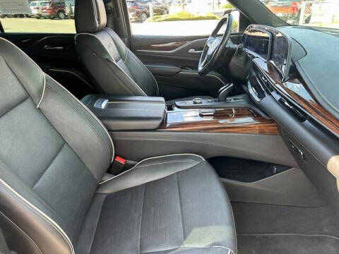 2021 Cadillac Escalade ESV Premium Luxury