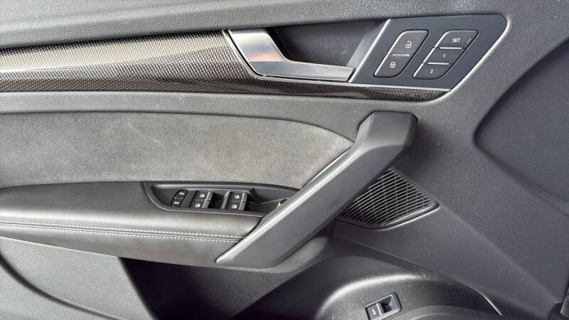 2021 Audi SQ5 3.0T quattro Premium Plus