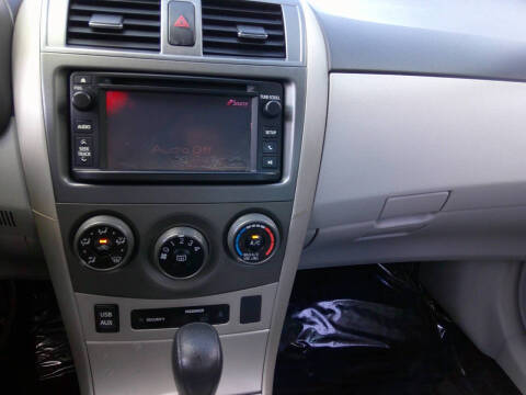 2013 Toyota Corolla LE