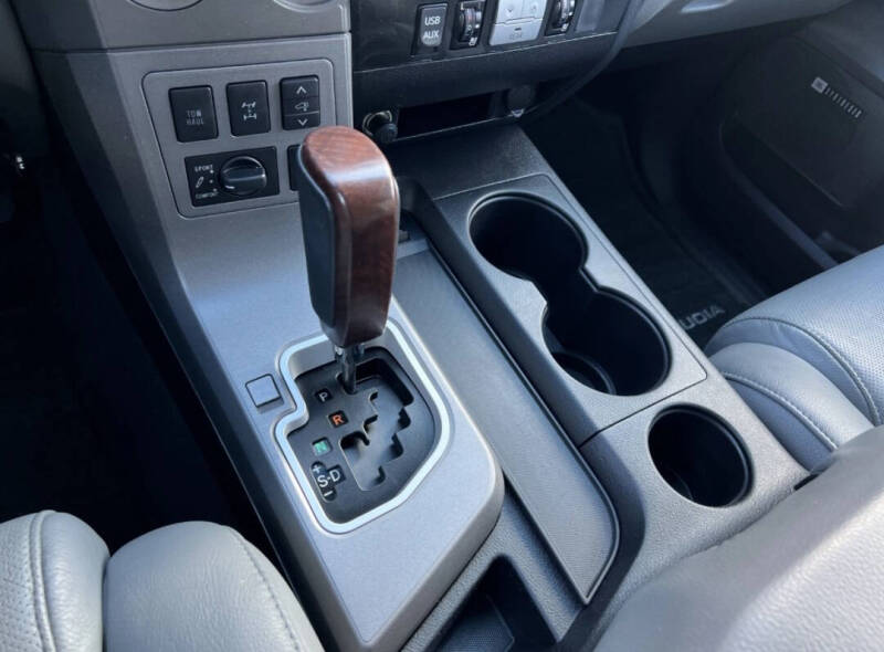 2015 Toyota Sequoia Platinum