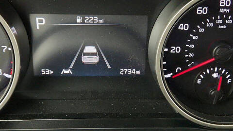 2024 Kia Carnival EX