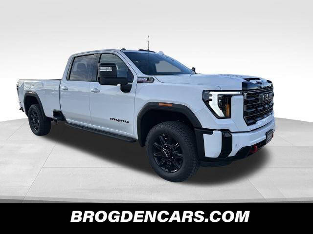 2026 GMC Sierra 2500HD AT4's photo