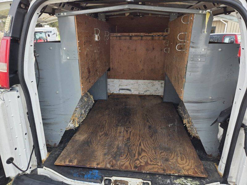 2017 Chevrolet Express 2500