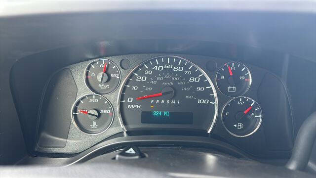 2025 Chevrolet Express 2500