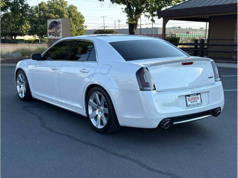 2012 Chrysler 300 SRT8