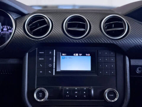 2019 Ford Mustang