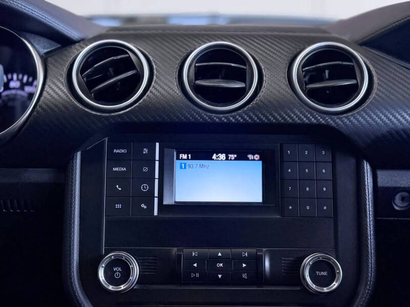 2019 Ford Mustang