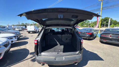 2018 Chevrolet Traverse LS