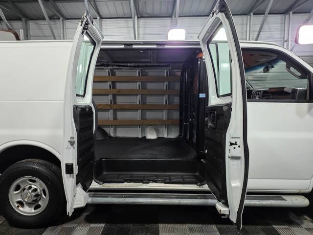 2020 Chevrolet Express 2500
