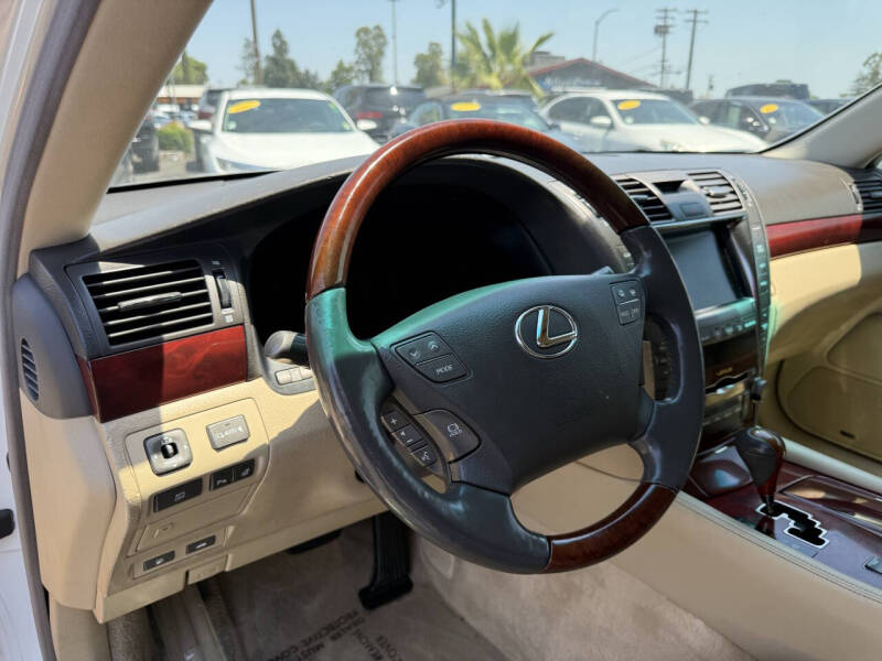 2007 Lexus LS 460