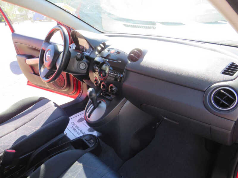 2014 Mazda MAZDA2 Sport