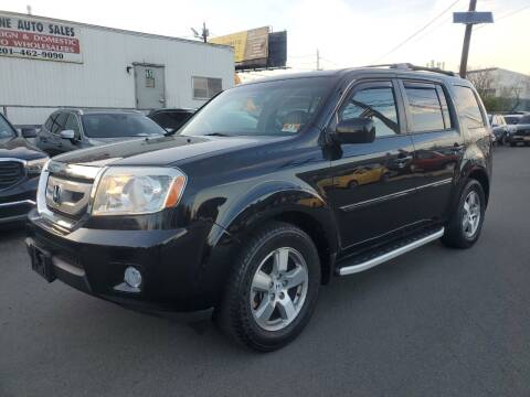 2010 Honda Pilot for sale at MENNE AUTO SALES LLC in Hasbrouck Heights NJ