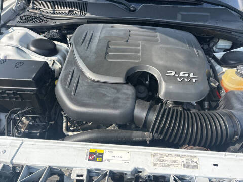 2013 Dodge Challenger SXT