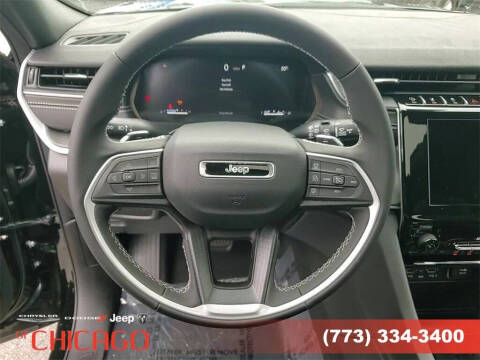 2025 Jeep Grand Cherokee L Laredo