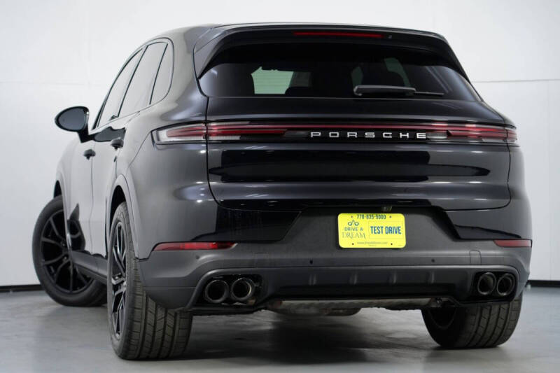 2024 Porsche Cayenne
